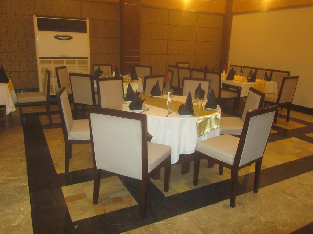 Carlton Tower Hotel Lahore Luaran gambar